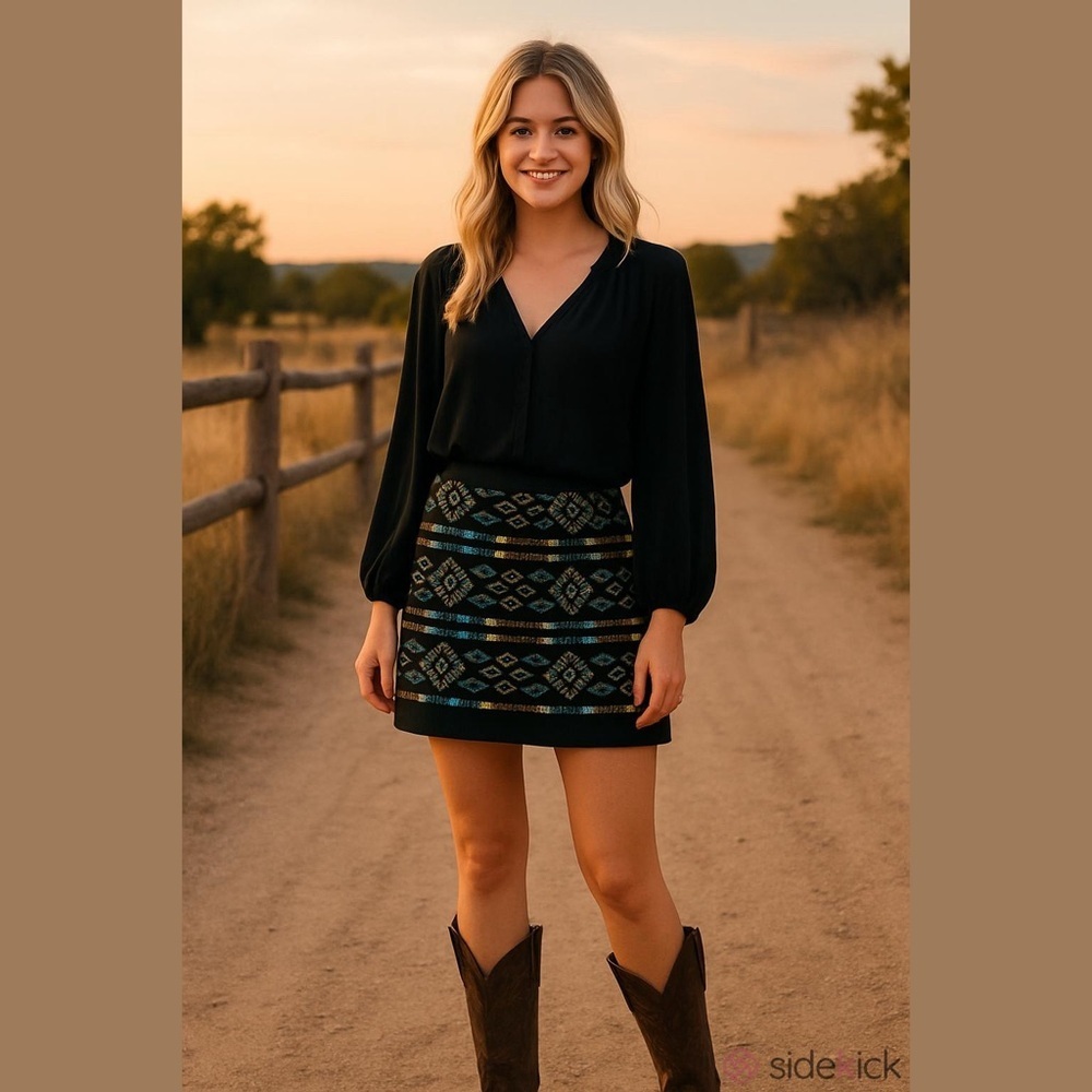 🛍sale🛍Black and Blue Patterned Women's mini  Skirt large western